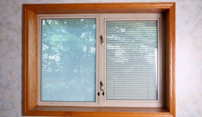 glass door blinds inside window